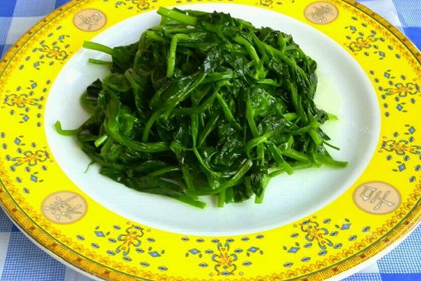 清炒豌豆尖