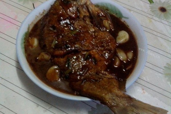 红烧鳊鱼