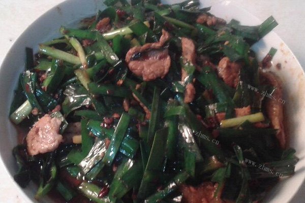 自制韭菜炒肉片