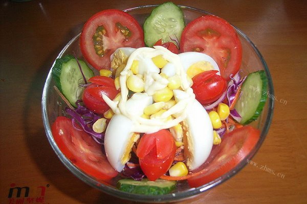 家常鸡蛋蔬菜沙拉