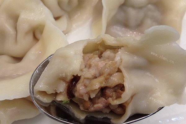 快手猪肉茄子水饺