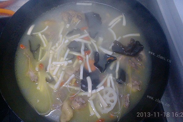 进补鸡汤