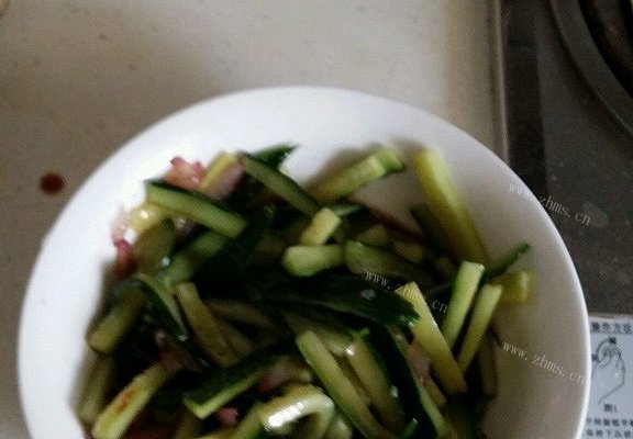 凉拌黄瓜条