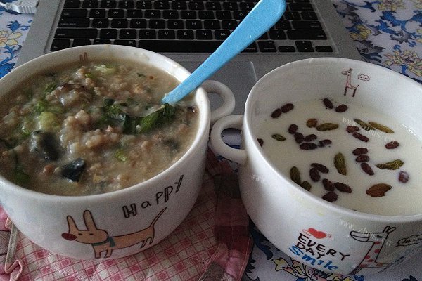 黄芪党参松茸瘦肉粥