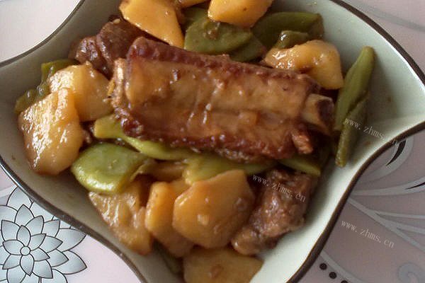排骨炖芸豆土豆