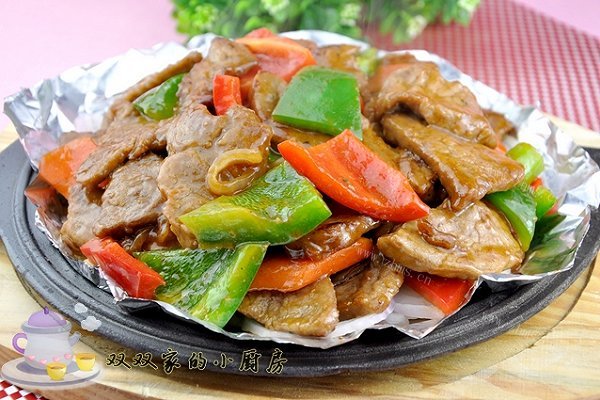 能唬人的五星料理-铁板牛肉