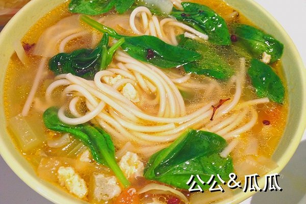 私房酸汤面