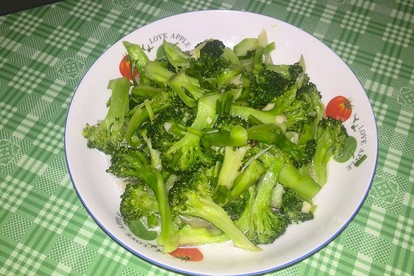 蒜蓉西兰花