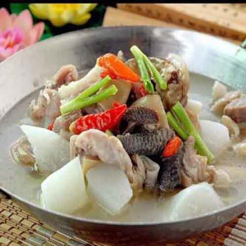 鲜香羊肉汤锅