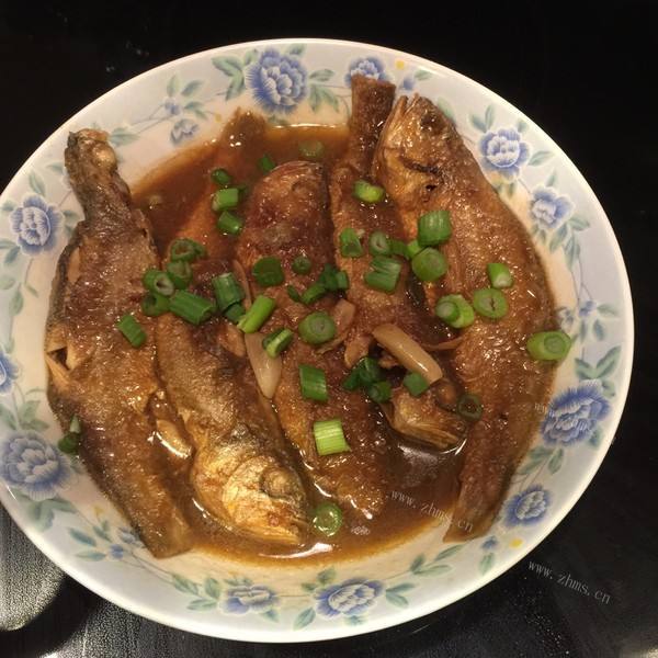 咸鲜的家常焖黄花鱼