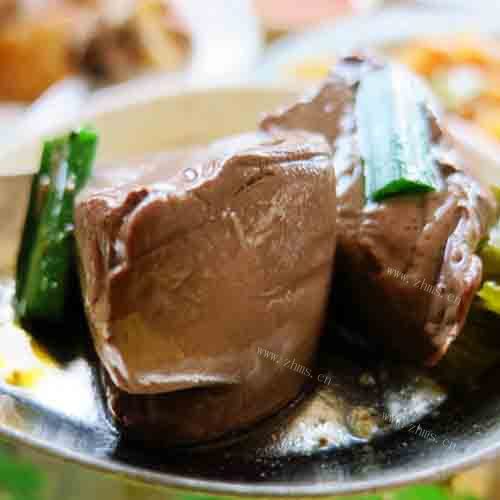 家常鸭血汤