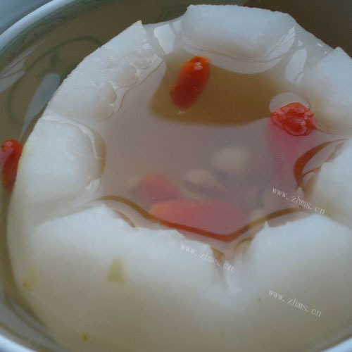 清甜的雪梨糖水