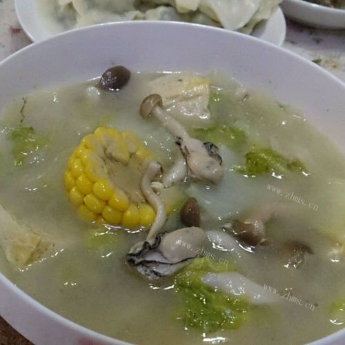 美味的海蛎子炖豆腐