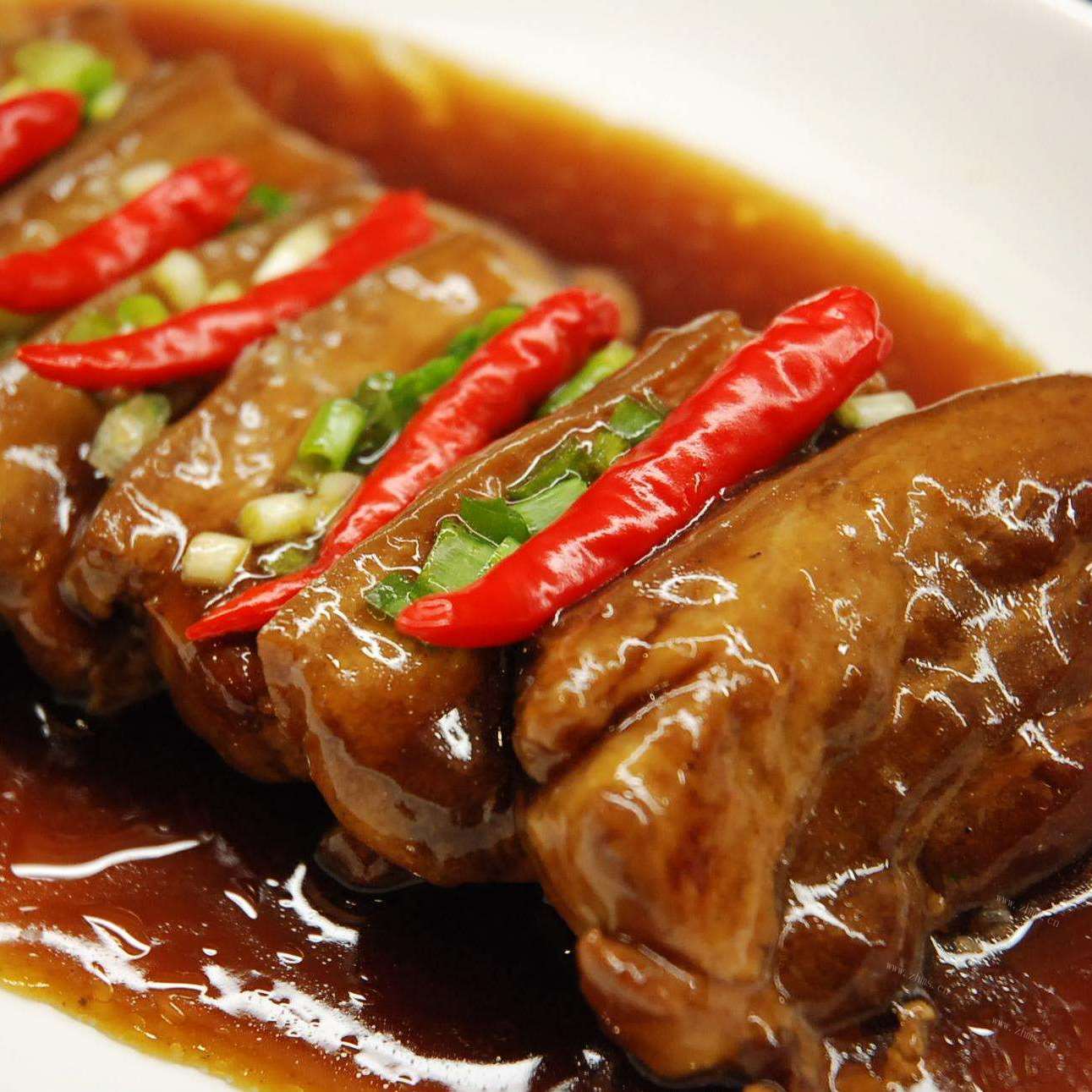 美味焢肉饭