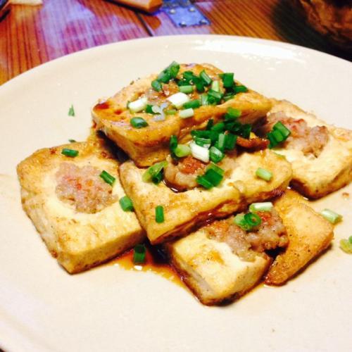 诱人的客家酿豆腐
