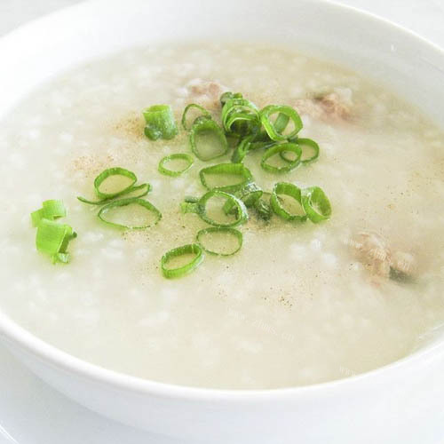 美味早餐香菇鸡肉粥