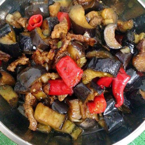 美味的茄子炖肉