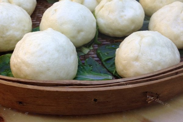 家常包菜肉碎包子