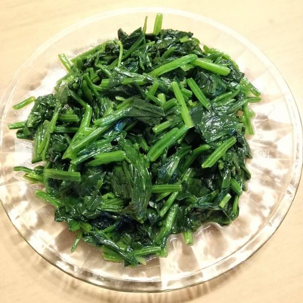 香糯的素炒菠菜