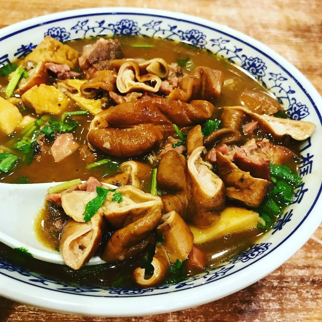 好吃的卤煮火烧
