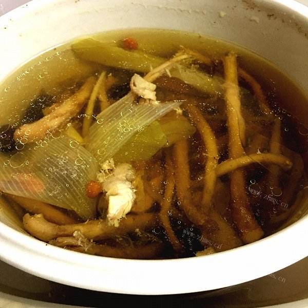 美味银杏炖鸡