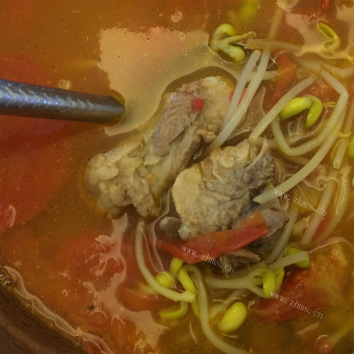 美味海带豆芽排骨汤