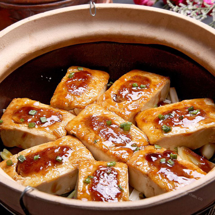 美味的砂锅豆腐