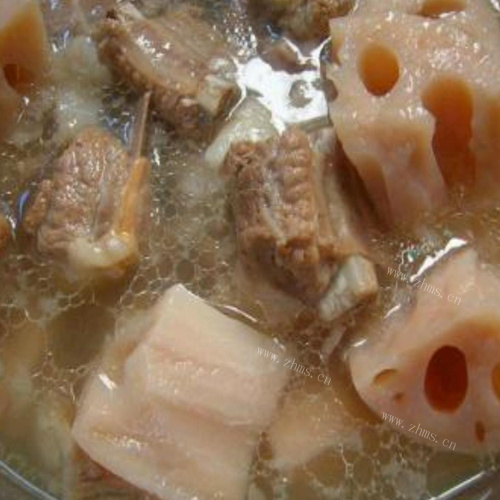 养生的莲藕排骨汤做法
