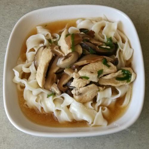 香喷喷口水鸡丝面
