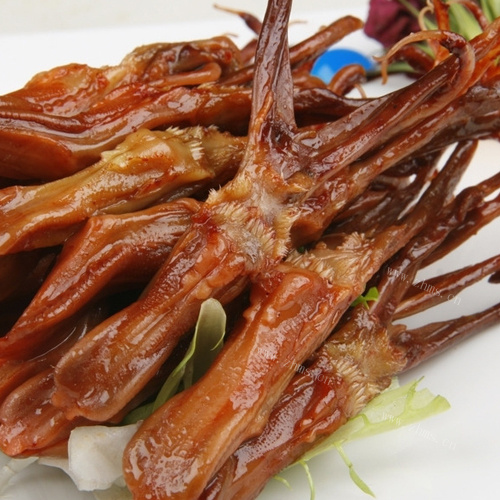 家常酱香鸭舌