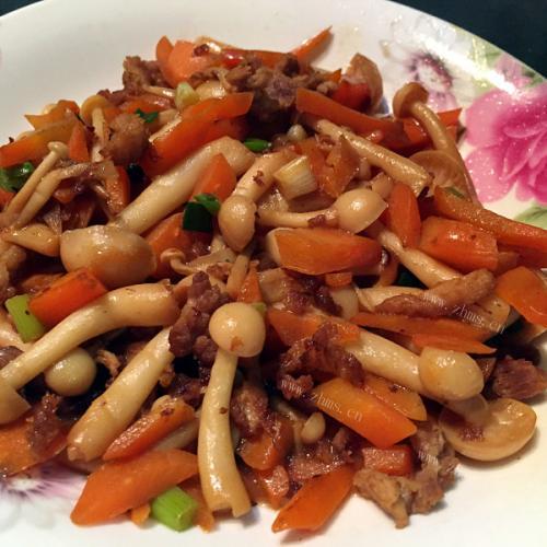 美味的蟹味菇