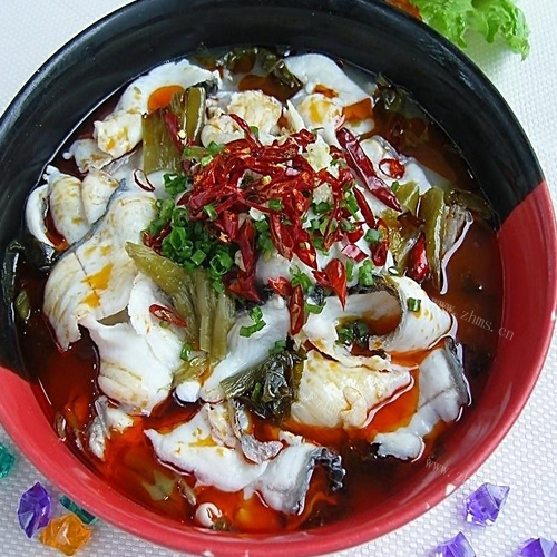 秘制酸菜鱼火锅 