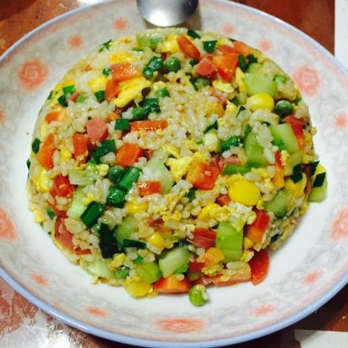 美味晚餐扬州炒饭的做法