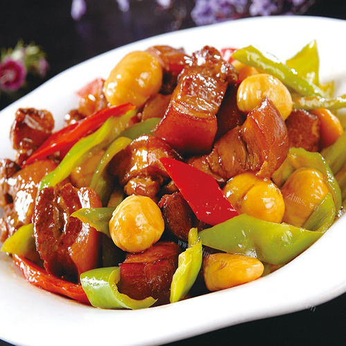 家常菜板栗红烧肉