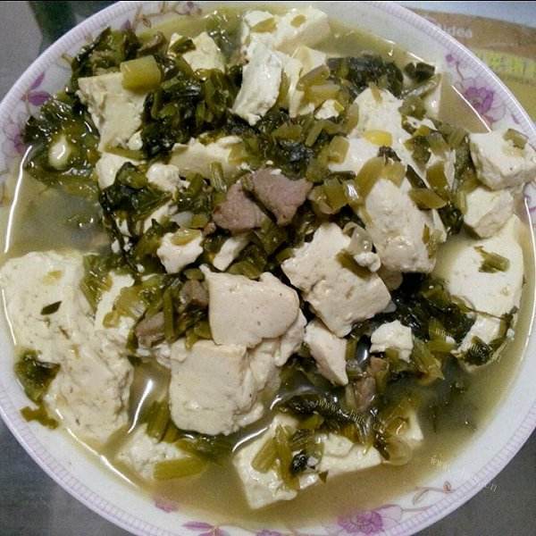 美味的雪里红炖豆腐