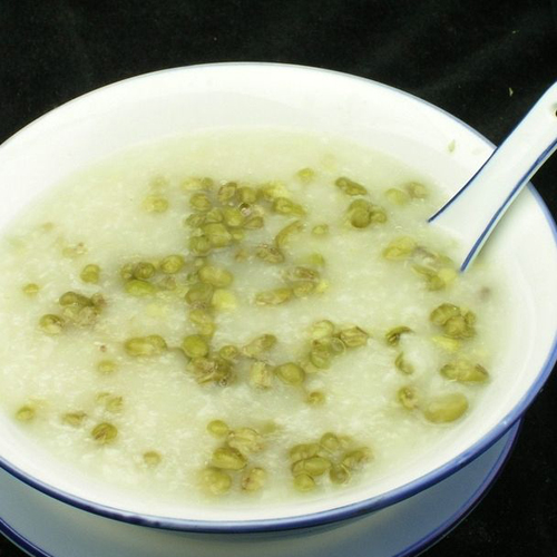 养颜的绿豆粥