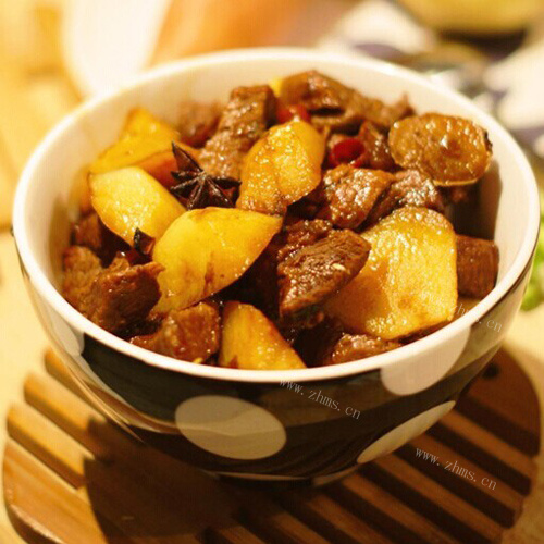牛肉炖土豆（首发）