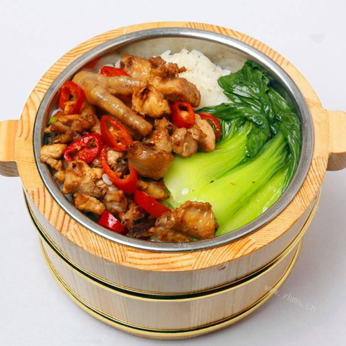 美味木桶饭