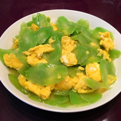 「自制」莴笋炒鸡蛋