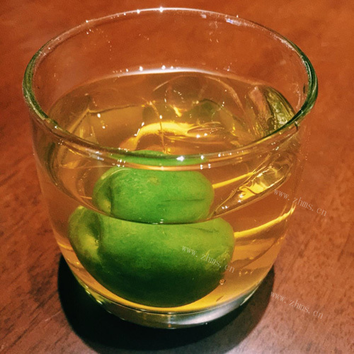 简单梅子酒