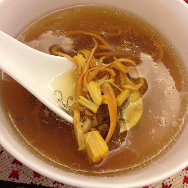 滋补山药龙骨汤
