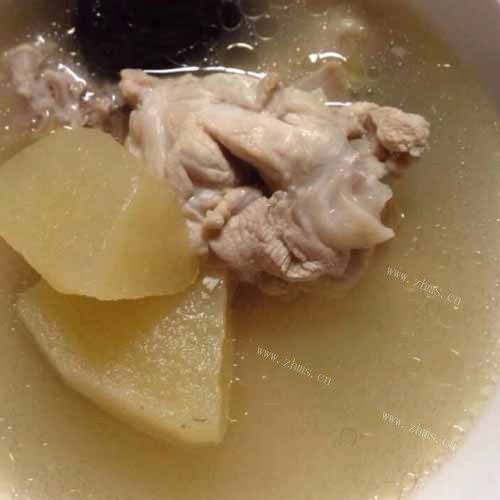 鲜香的麻油鸡汤