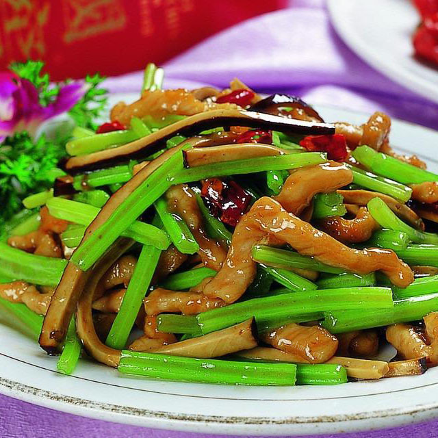 芹菜香干肉丝