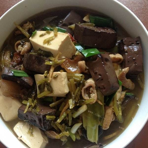 宝宝辅食猪血煮豆腐