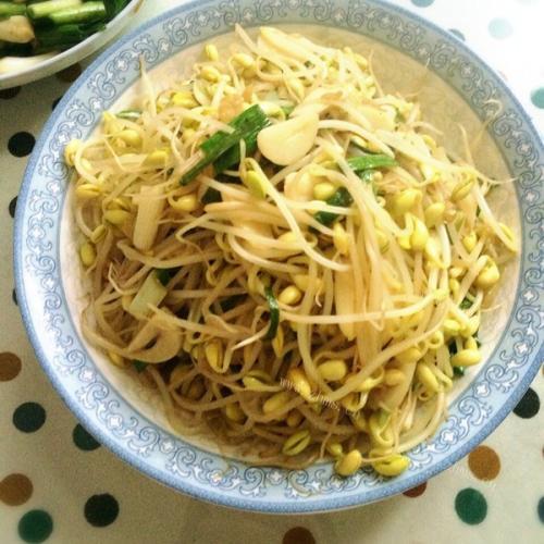 五味俱全的清炒黄豆芽