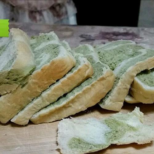 口感不错的抹茶双色吐司