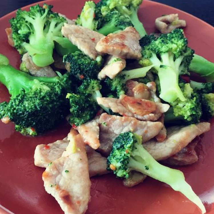 家常菜肉片西兰花