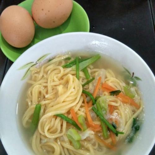 胡萝卜面条
