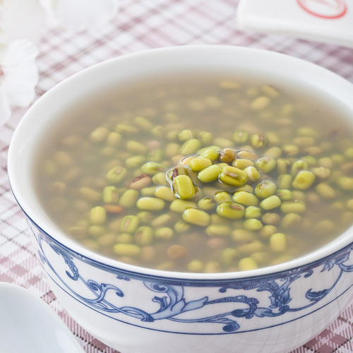 清淡绿豆薏仁汤 