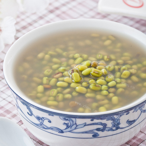 清淡绿豆薏仁汤 